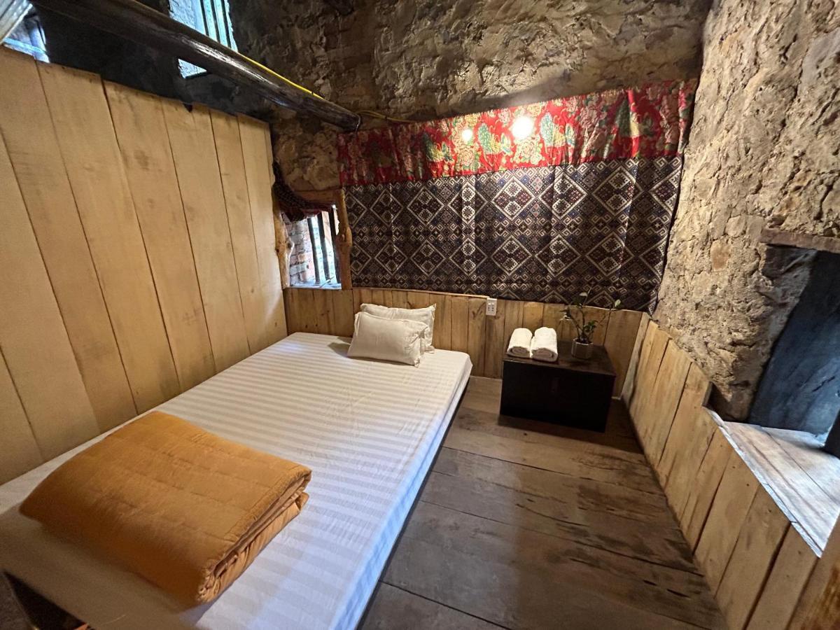 A Sy Ban Gioc Homestay - Lang Da Khuoi Ky Као Банг Екстериор снимка