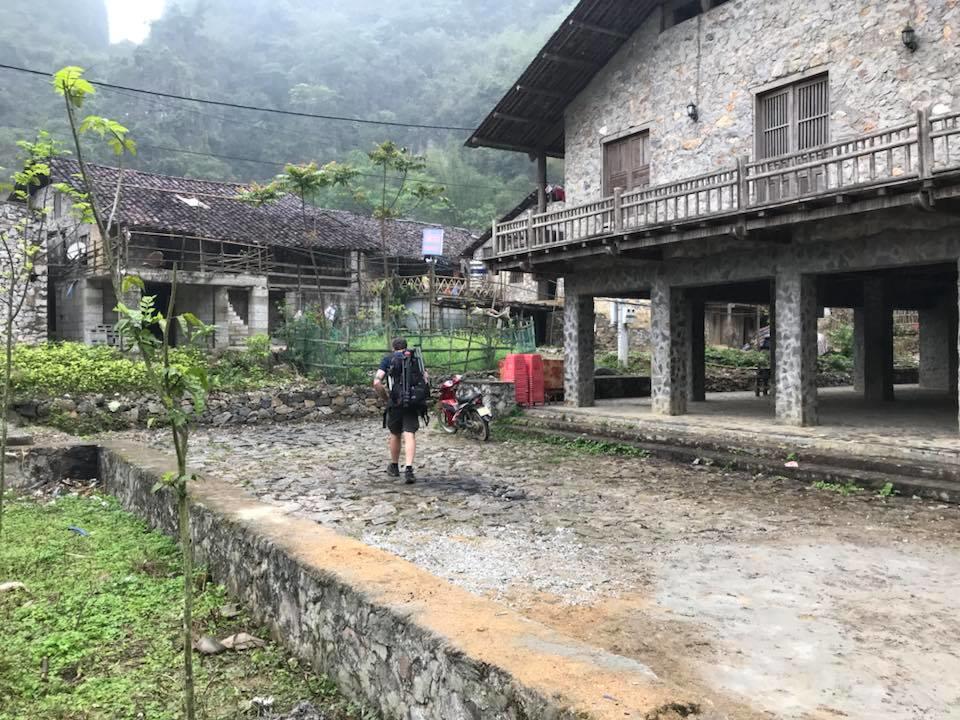 A Sy Ban Gioc Homestay - Lang Da Khuoi Ky Као Банг Екстериор снимка