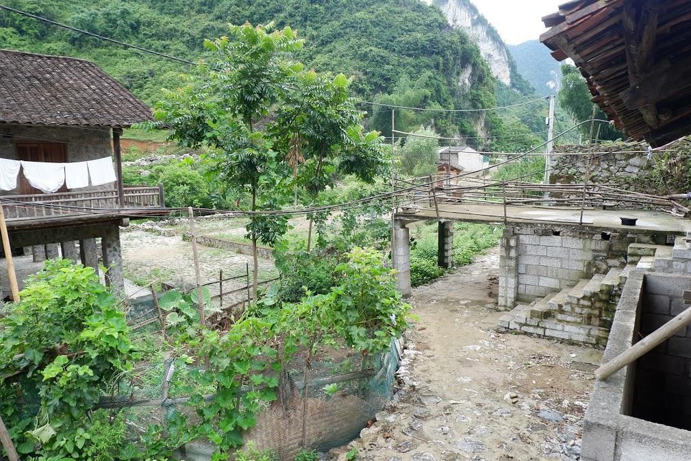 A Sy Ban Gioc Homestay - Lang Da Khuoi Ky Као Банг Екстериор снимка