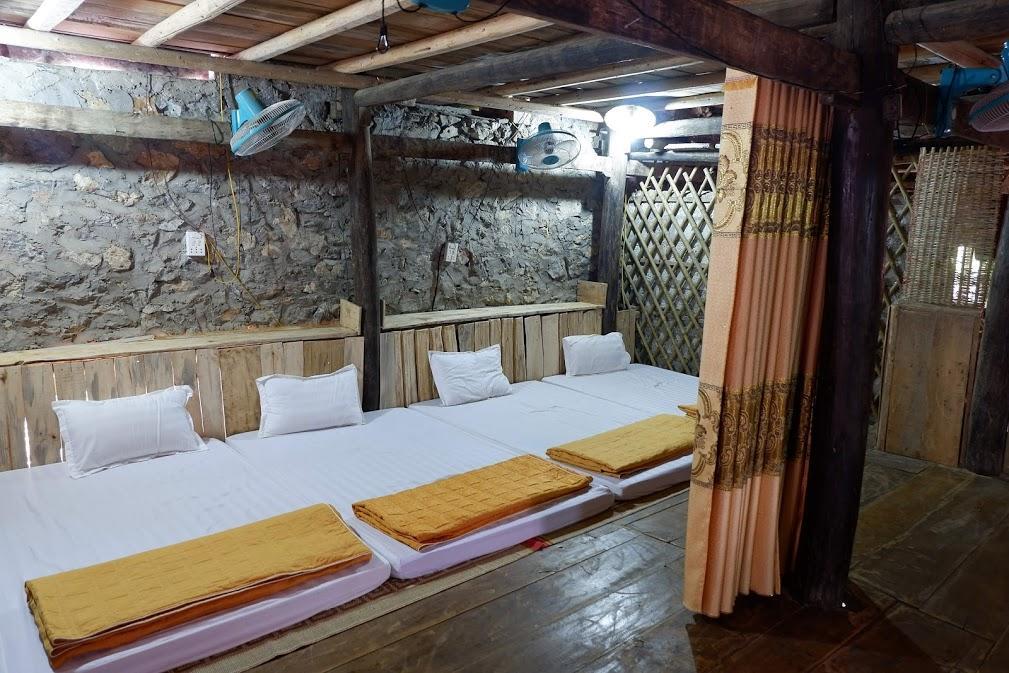 A Sy Ban Gioc Homestay - Lang Da Khuoi Ky Као Банг Екстериор снимка